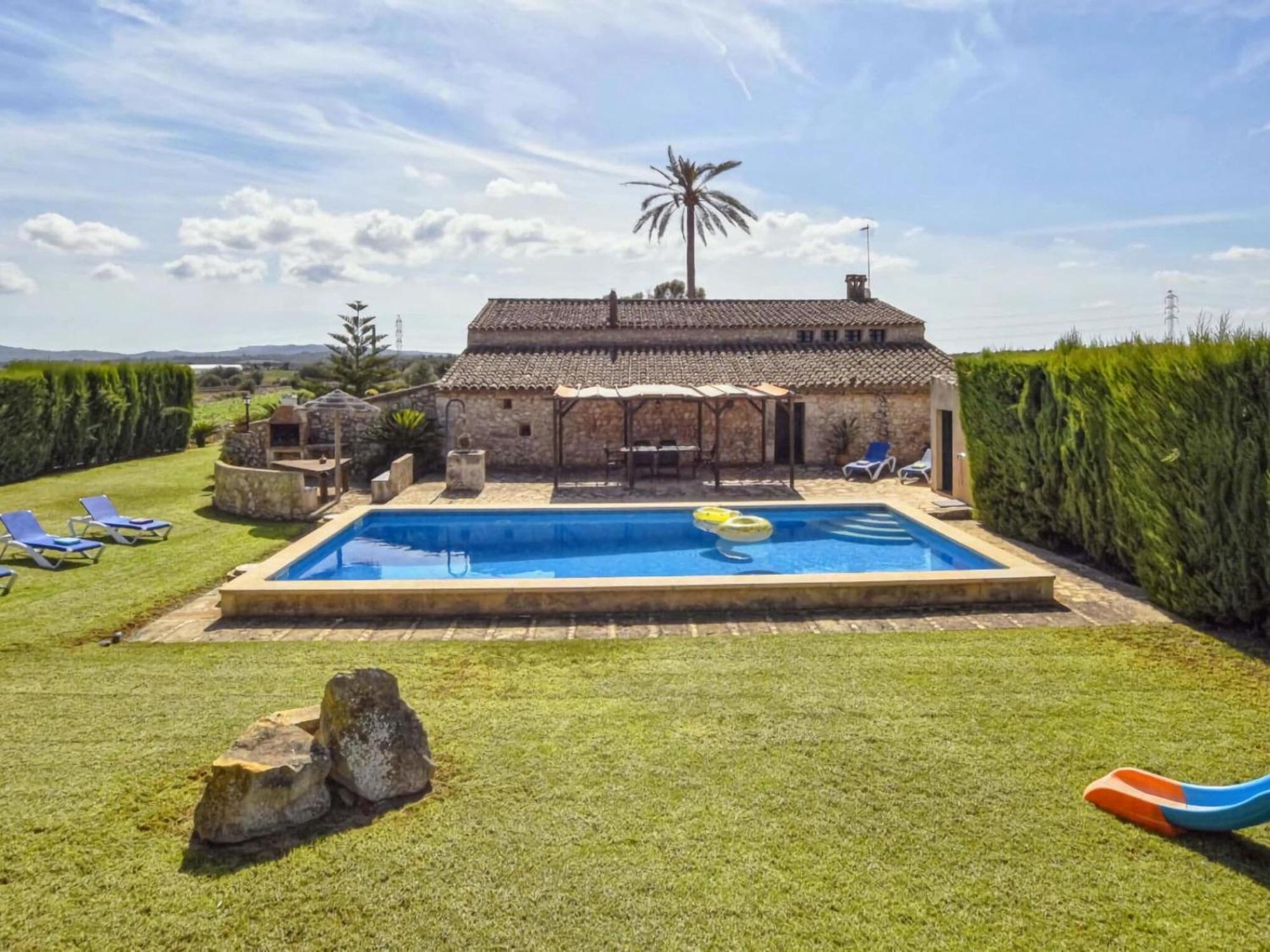 Belvilla By Oyo Albadallet Hébergement de vacances *